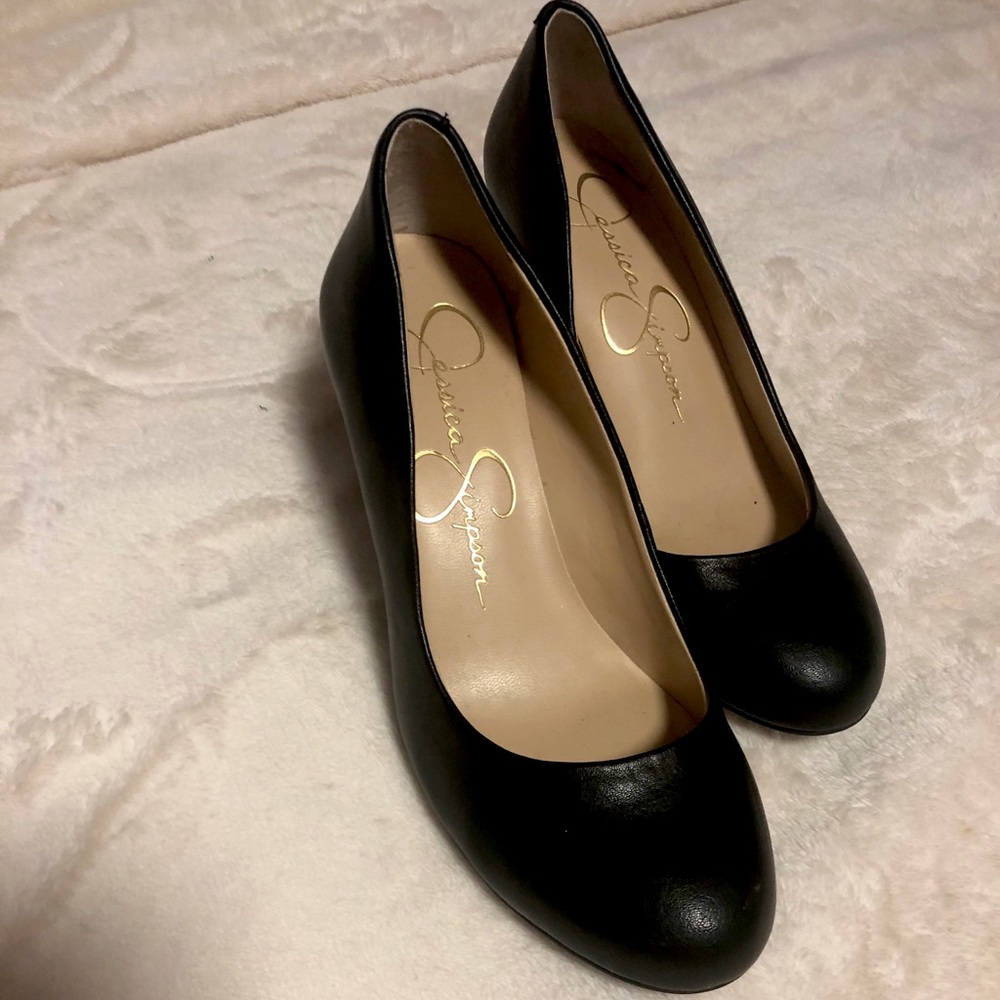 Jessica Simpson Black Wedges
